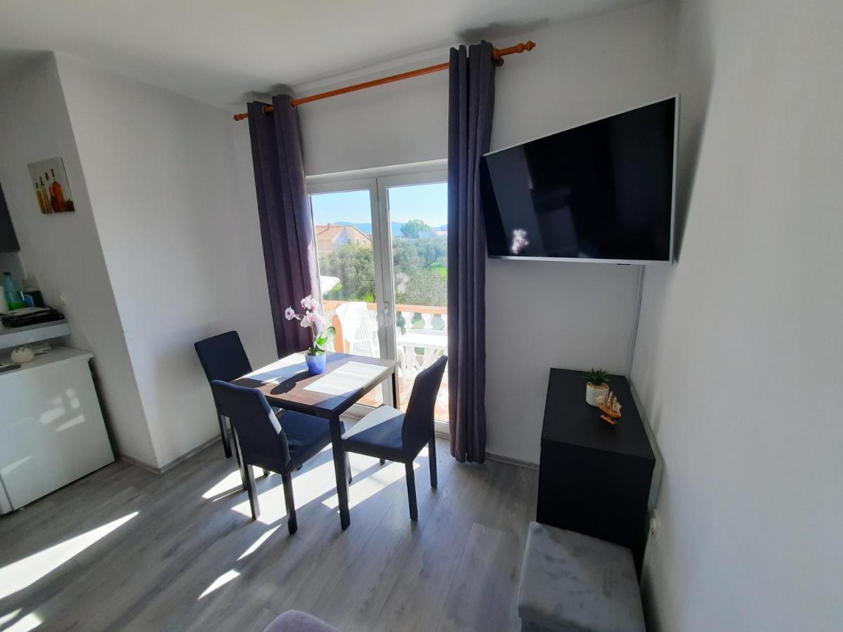 Apartments Brkovic Sukošan Dış mekan fotoğraf