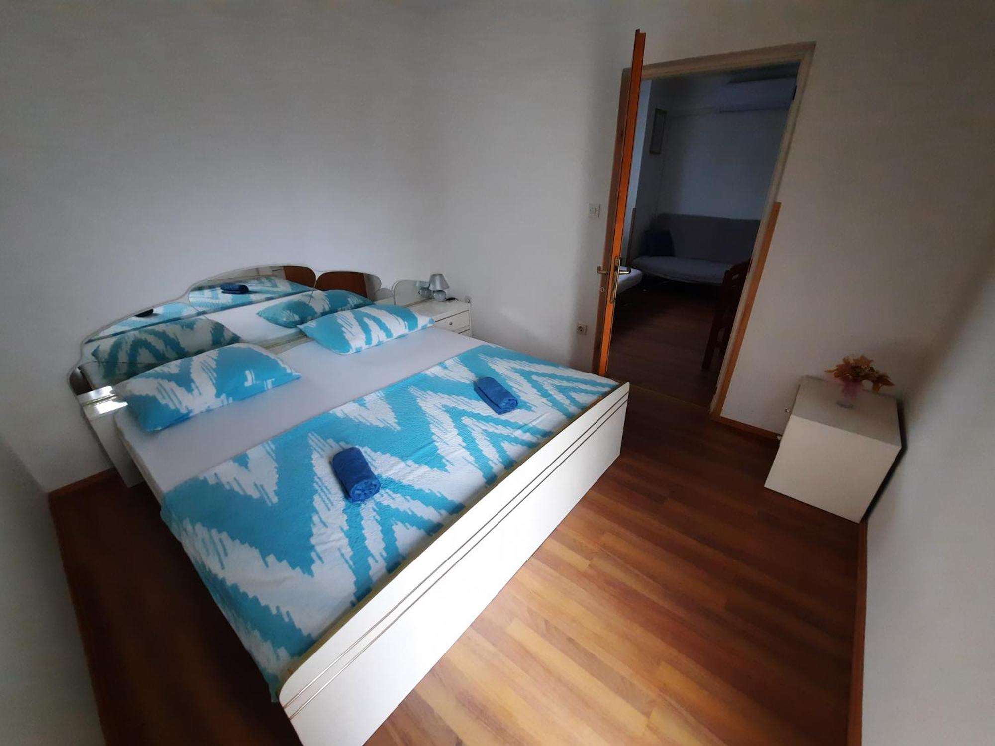 Apartments Brkovic Sukošan Oda fotoğraf