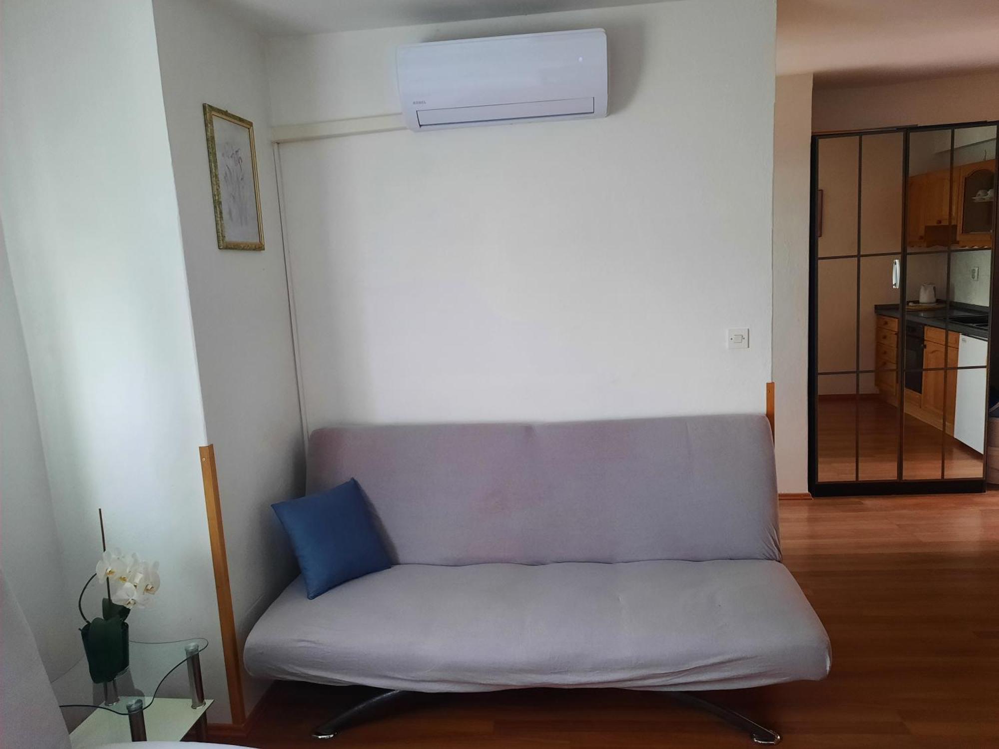 Apartments Brkovic Sukošan Oda fotoğraf