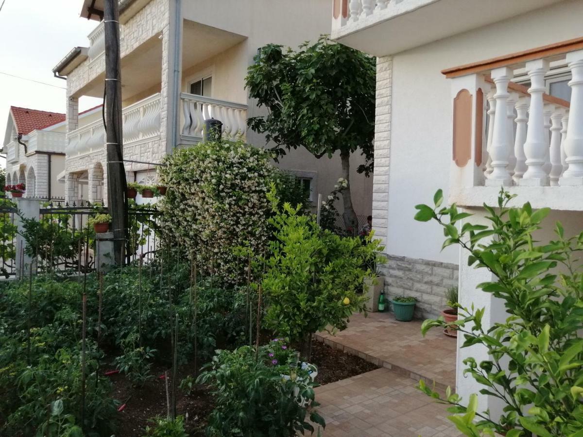 Apartments Brkovic Sukošan Dış mekan fotoğraf