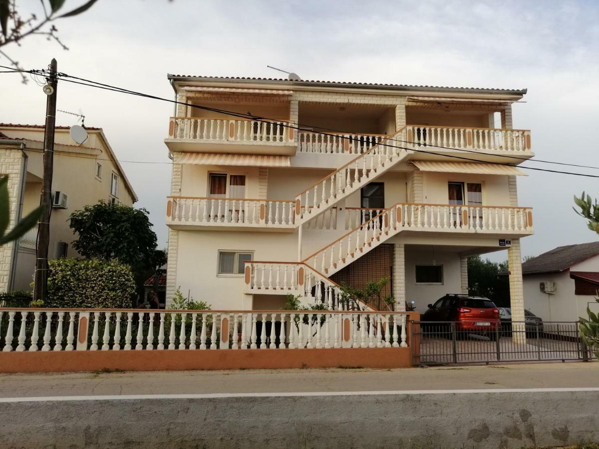 Apartments Brkovic Sukošan Dış mekan fotoğraf